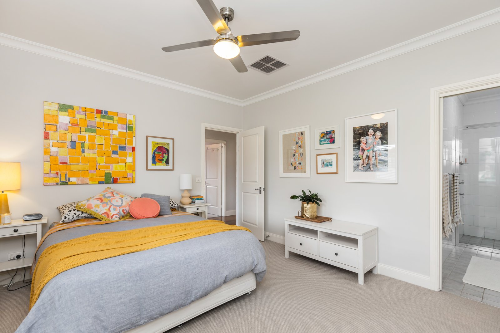 27 Jeffery Circuit TUMUT 8