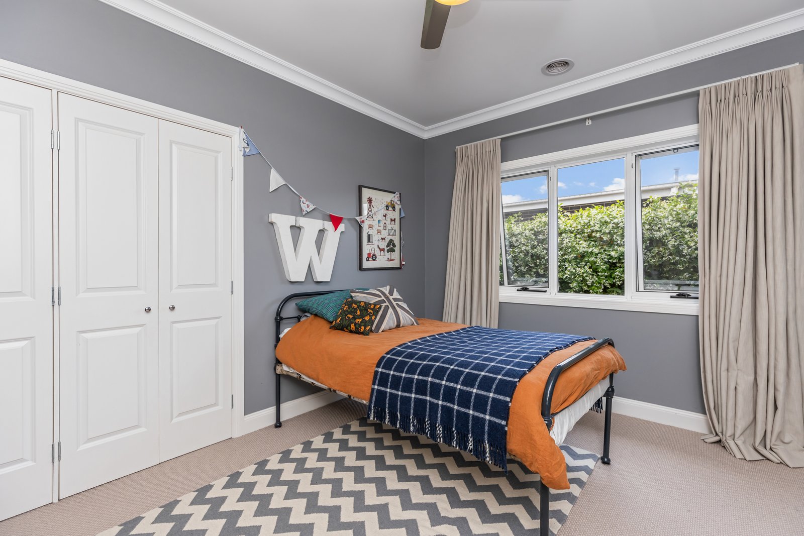 27 Jeffery Circuit TUMUT 12