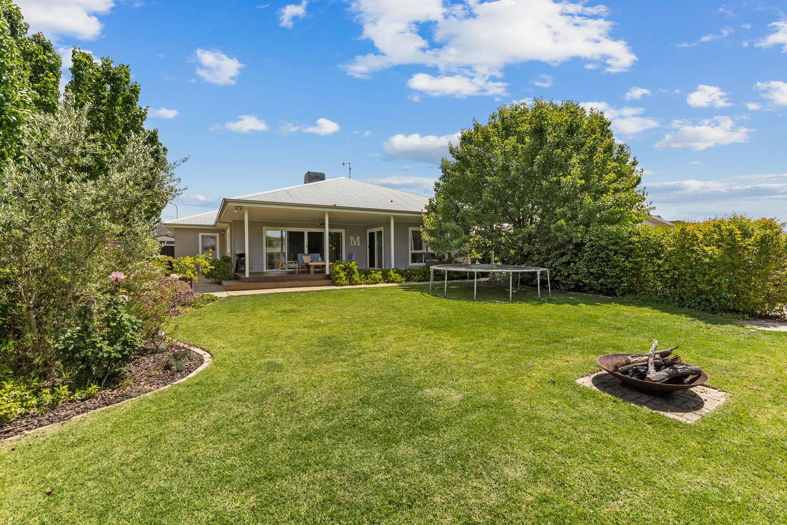 27 Jeffery Circuit TUMUT 20