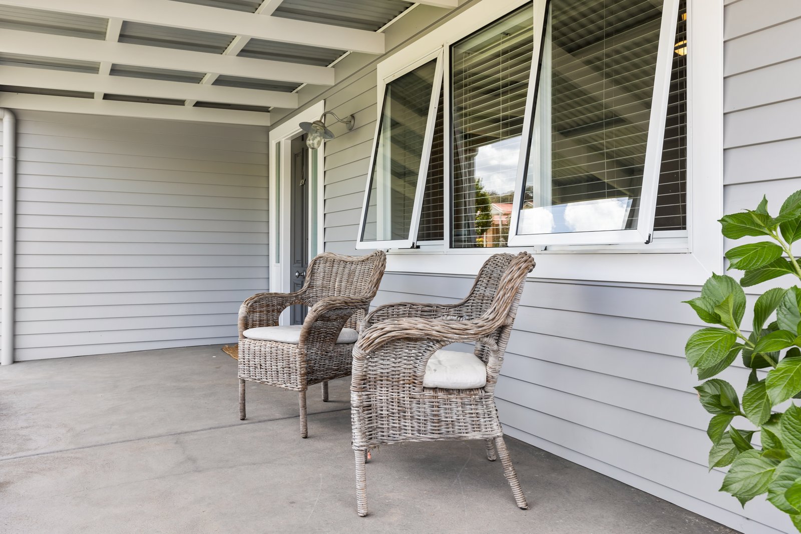 27 Jeffery Circuit TUMUT 25