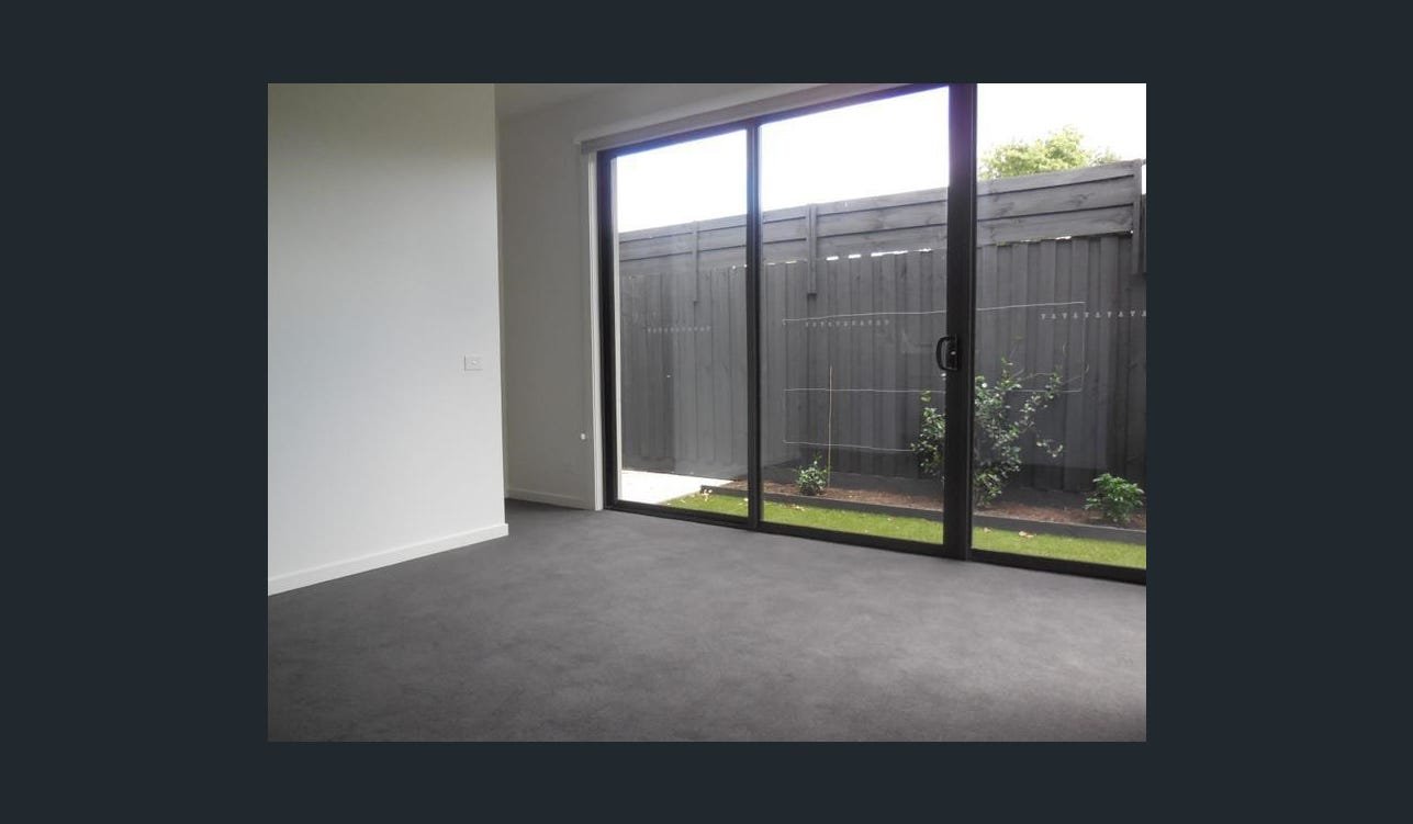 Gallery: 2/7 Joan Street