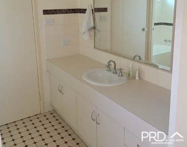 27 Karissa Drive GOONELLABAH 14