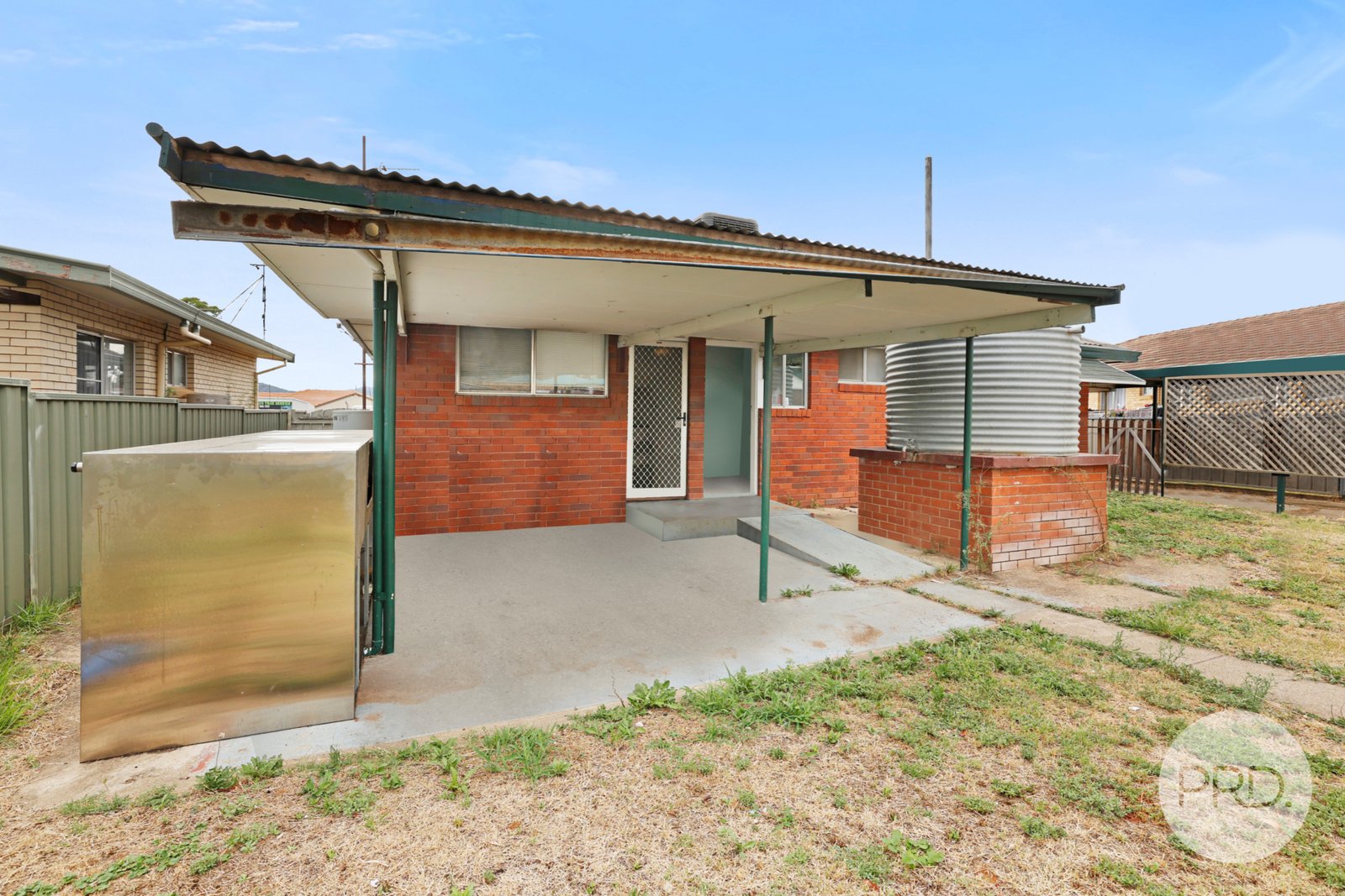 27 Karloo Street TAMWORTH 14