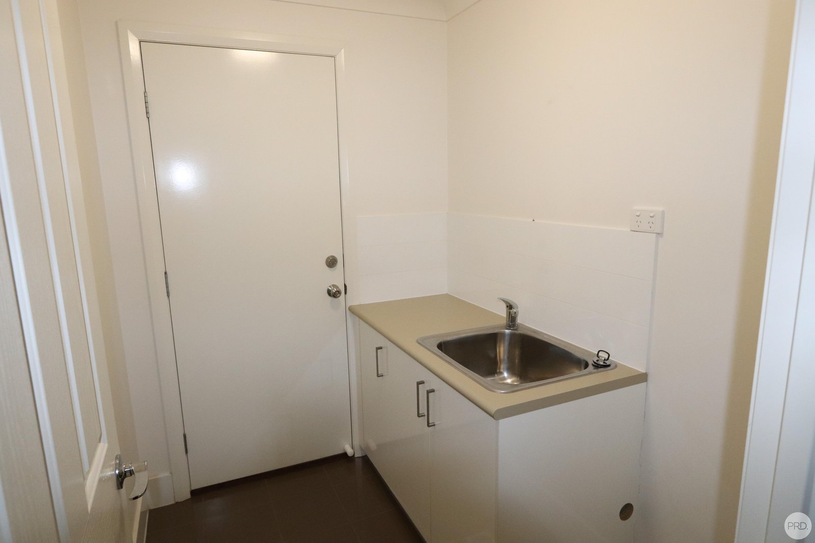 27 Kent St  TUMBARUMBA 12