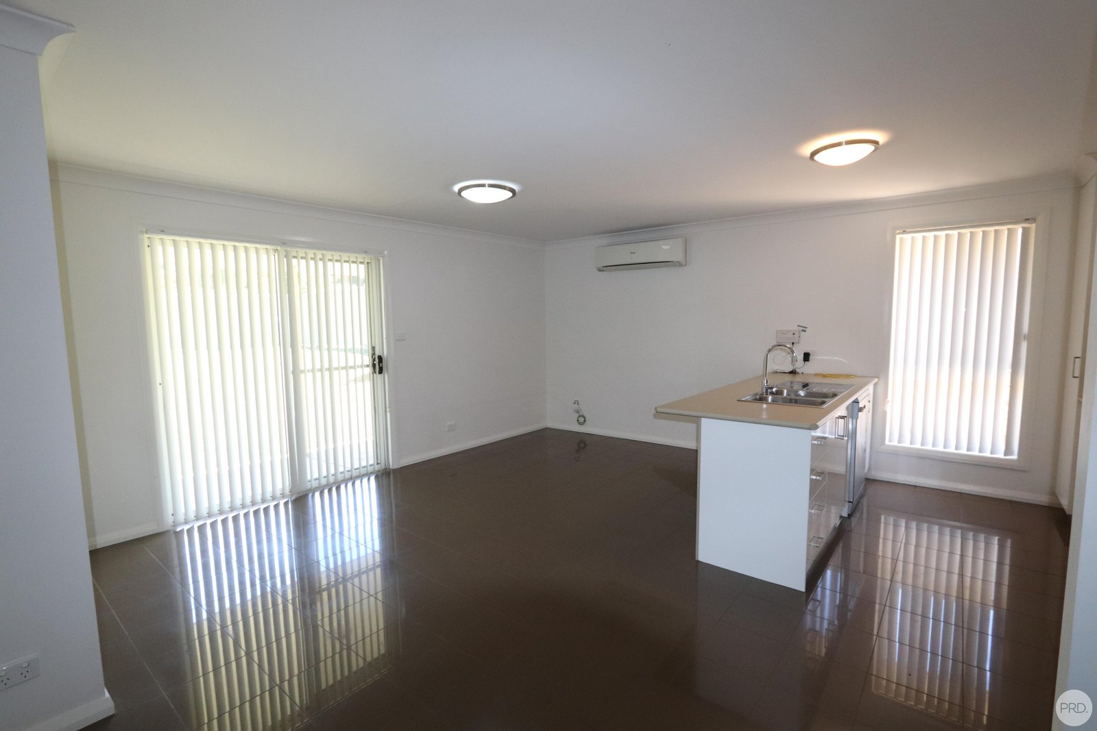 27 Kent St  TUMBARUMBA 2