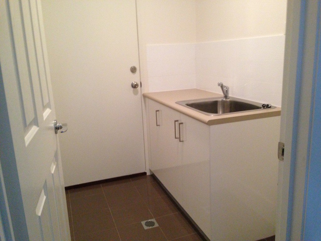 27 Kent St  TUMBARUMBA 9