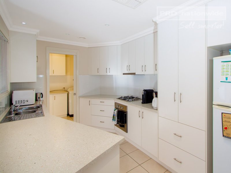 2/7 Kimberley Drive TATTON 3