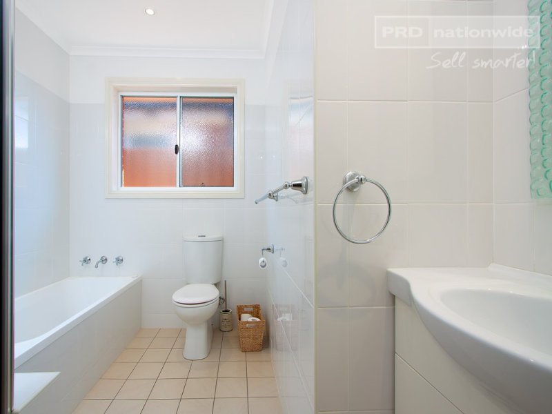 2/7 Kimberley Drive TATTON 6