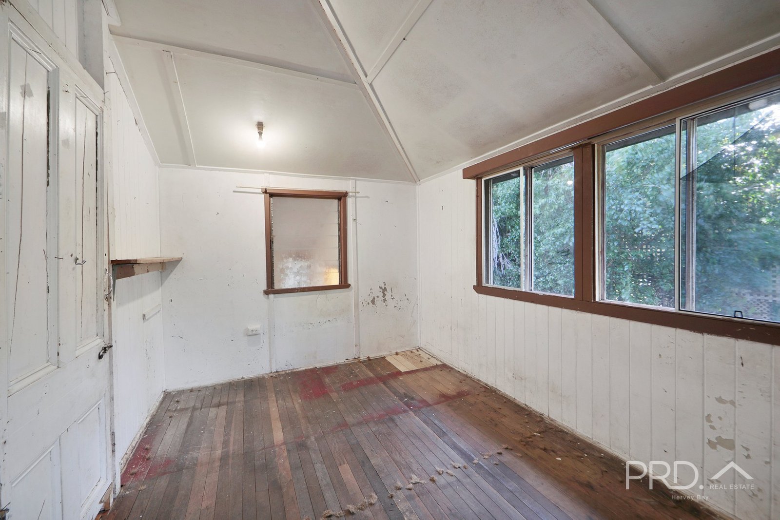 27 King Street URANGAN 13