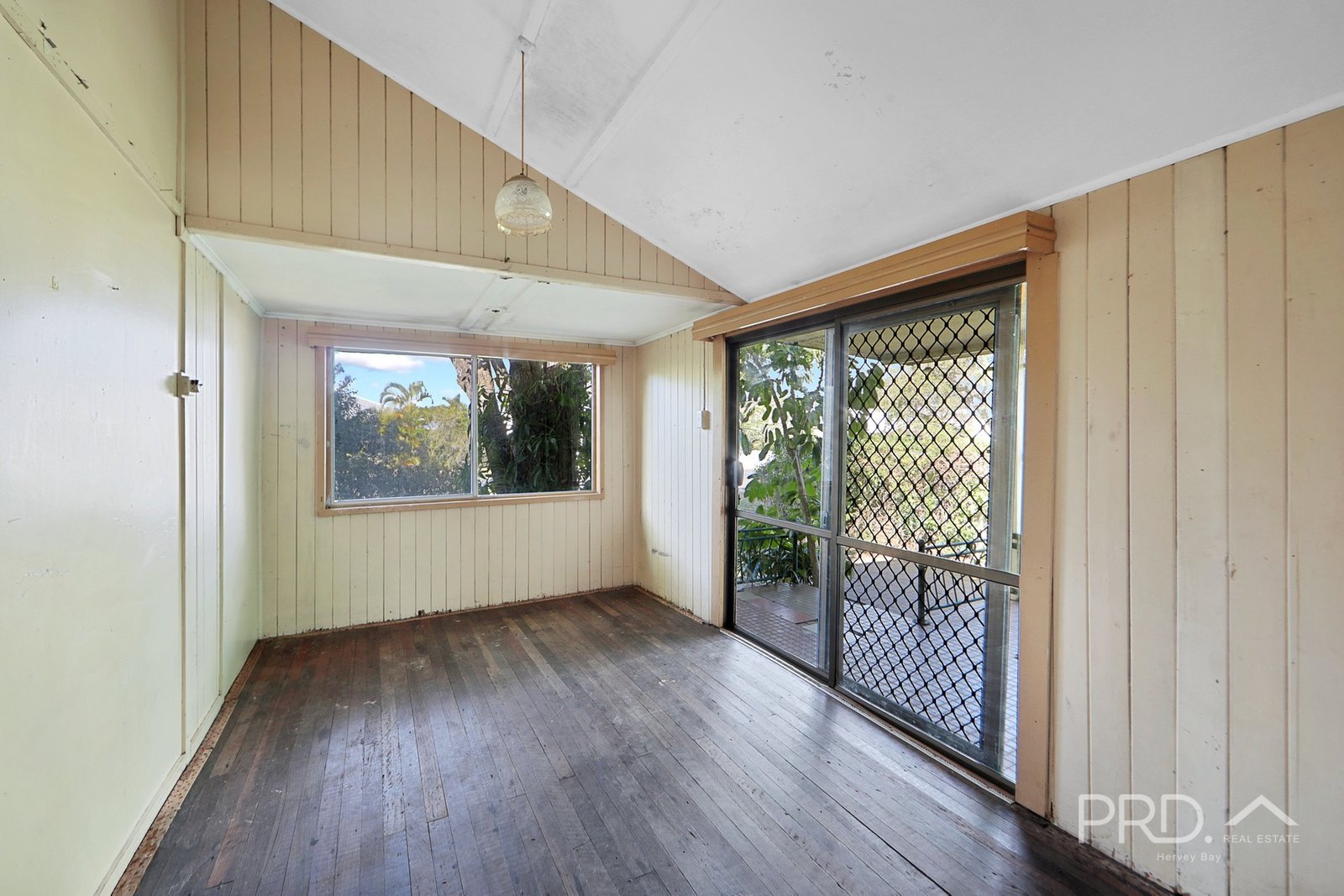 27 King Street URANGAN 14