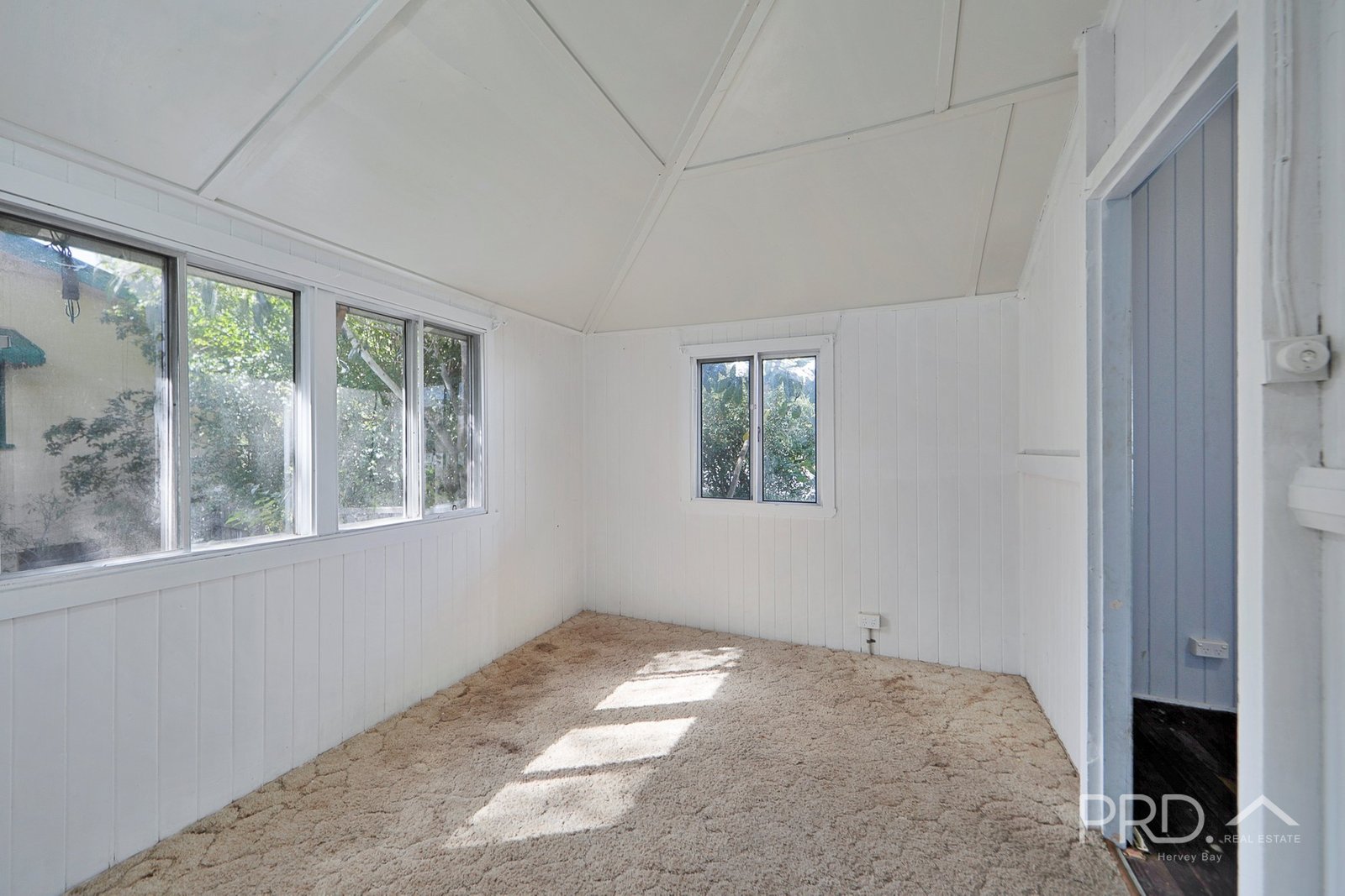 27 King Street URANGAN 15