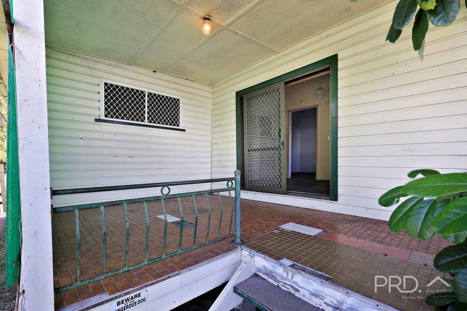 27 King Street URANGAN 17