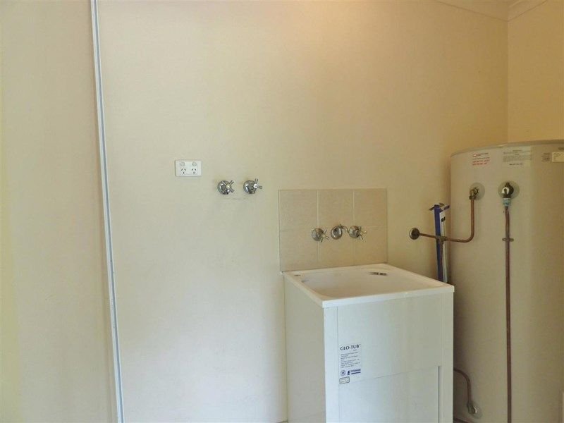 27 Kingfisher Terrace JUBILEE POCKET 14