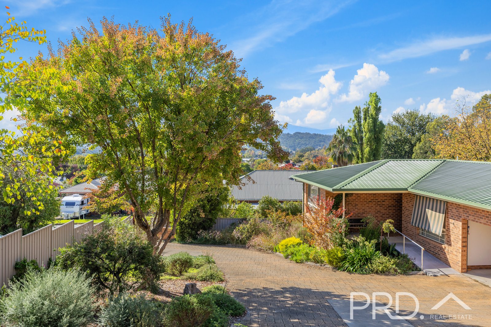 2/7 Kirk Avenue TUMUT 11