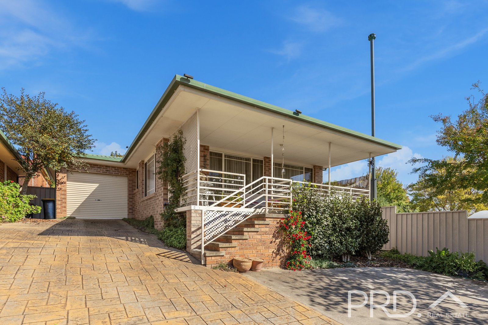 2/7 Kirk Avenue TUMUT 15