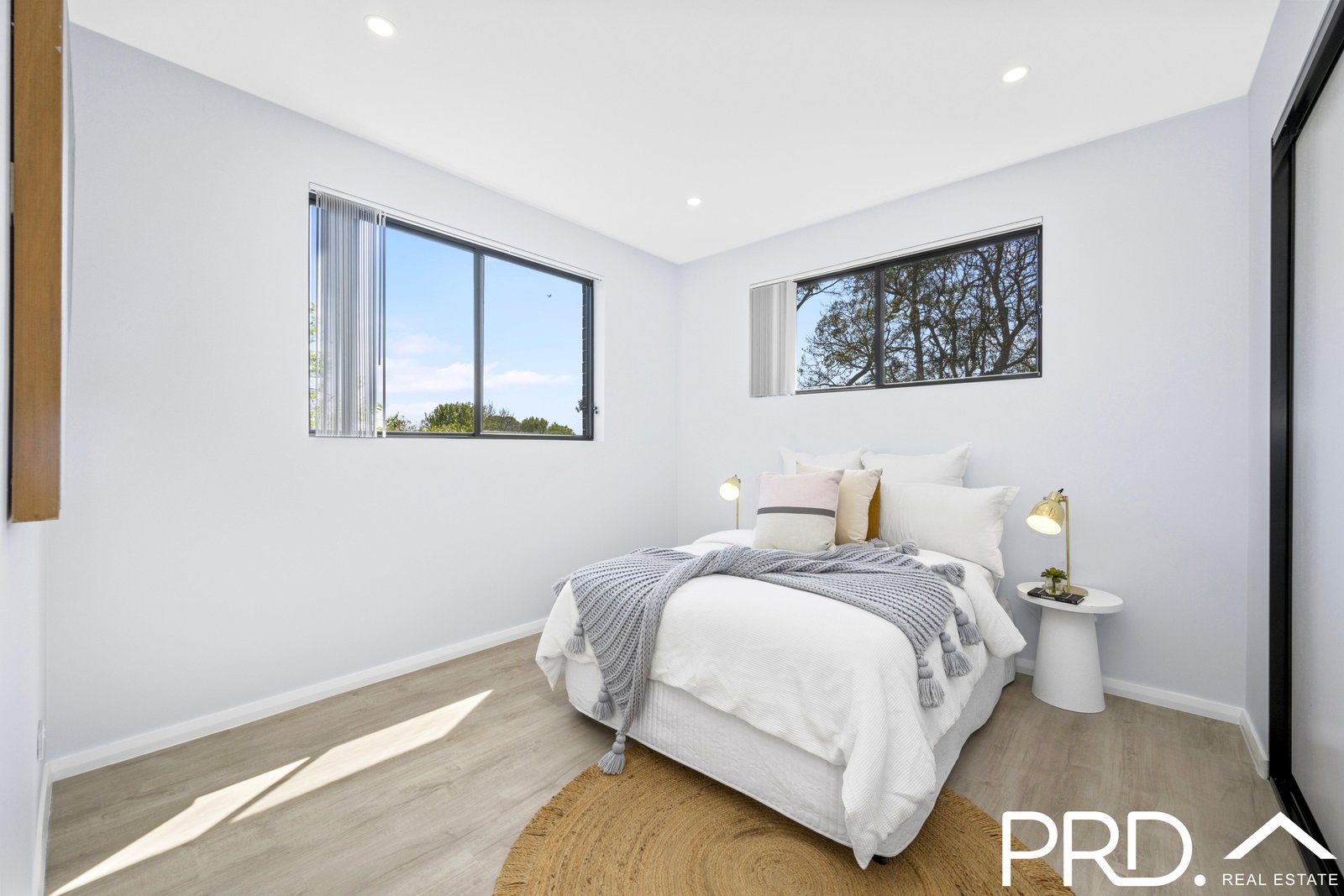 27 Knight Avenue PANANIA 14