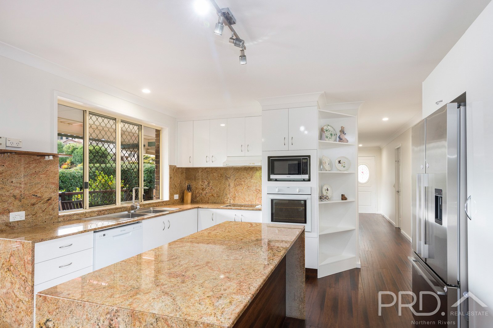 27 Kookaburra Tce  GOONELLABAH 3