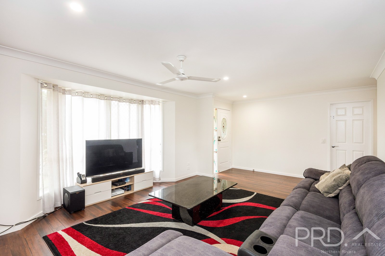 27 Kookaburra Tce  GOONELLABAH 8