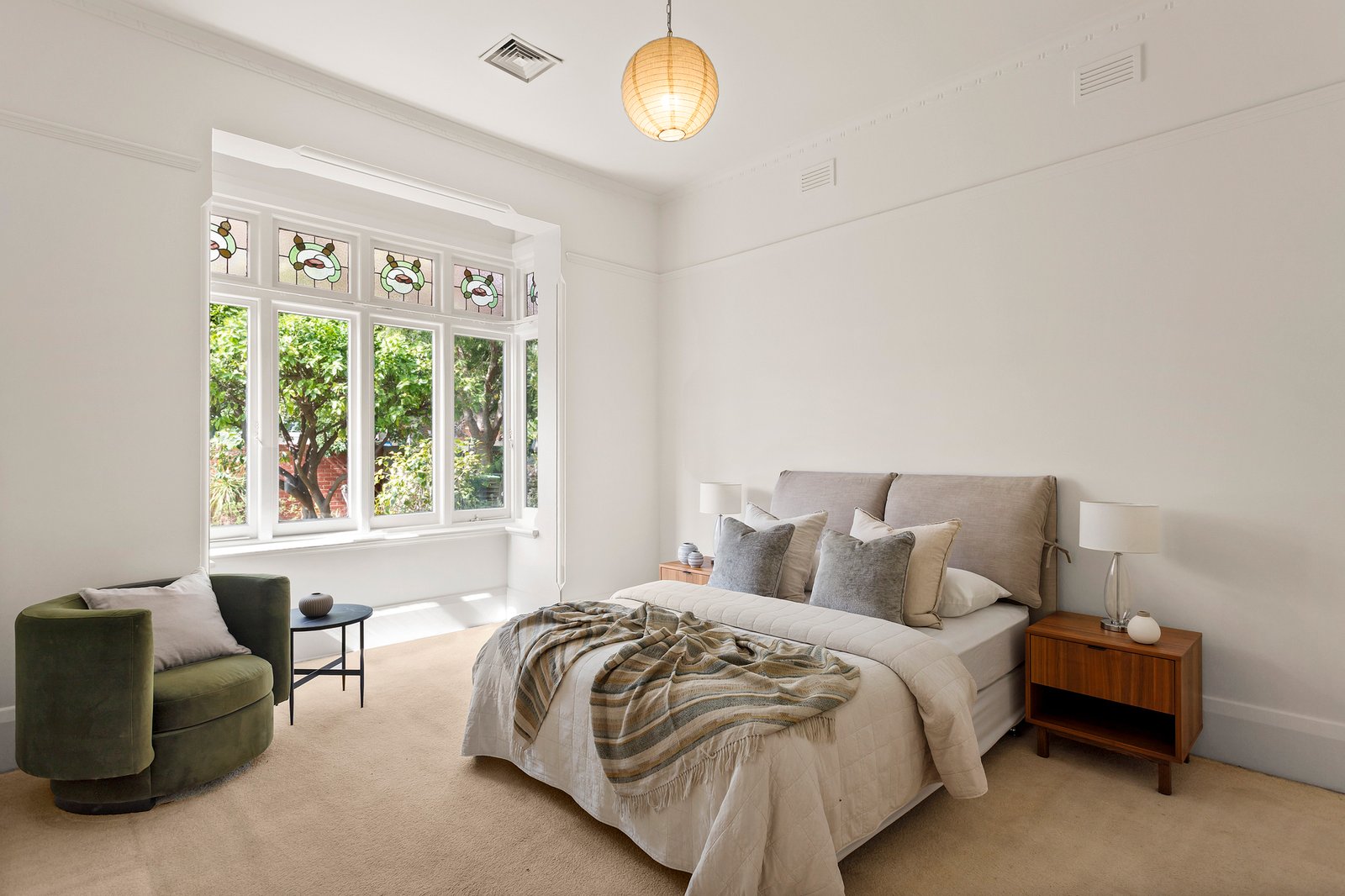 Real Estate and Property in 27 Kooyong Road, Caulfield North, VIC