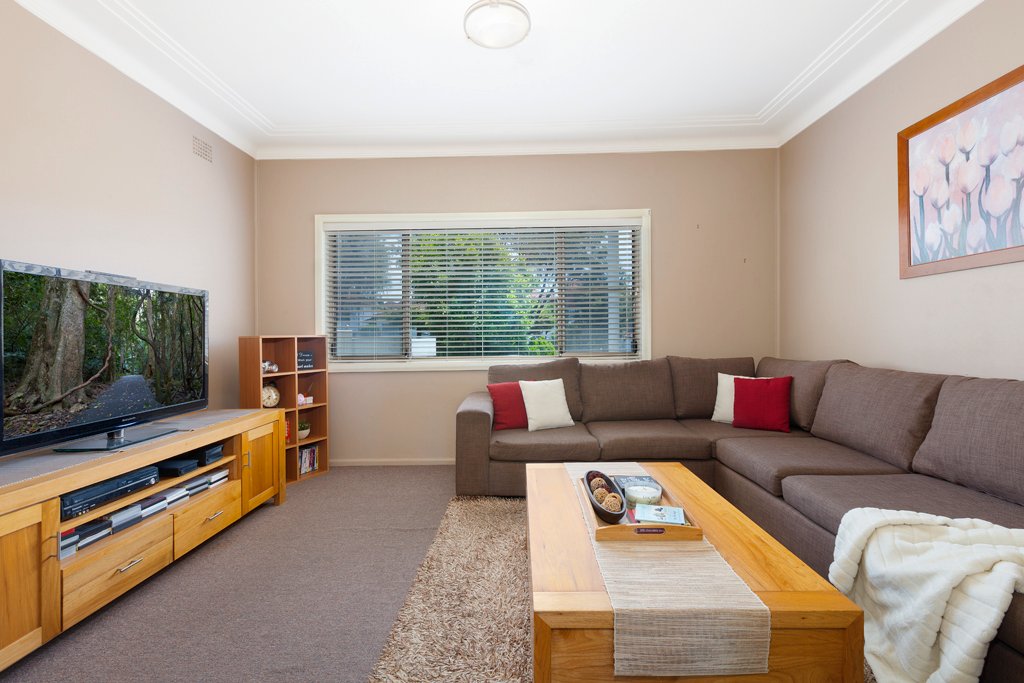 27 Lackawanna Street CRINGILA 4