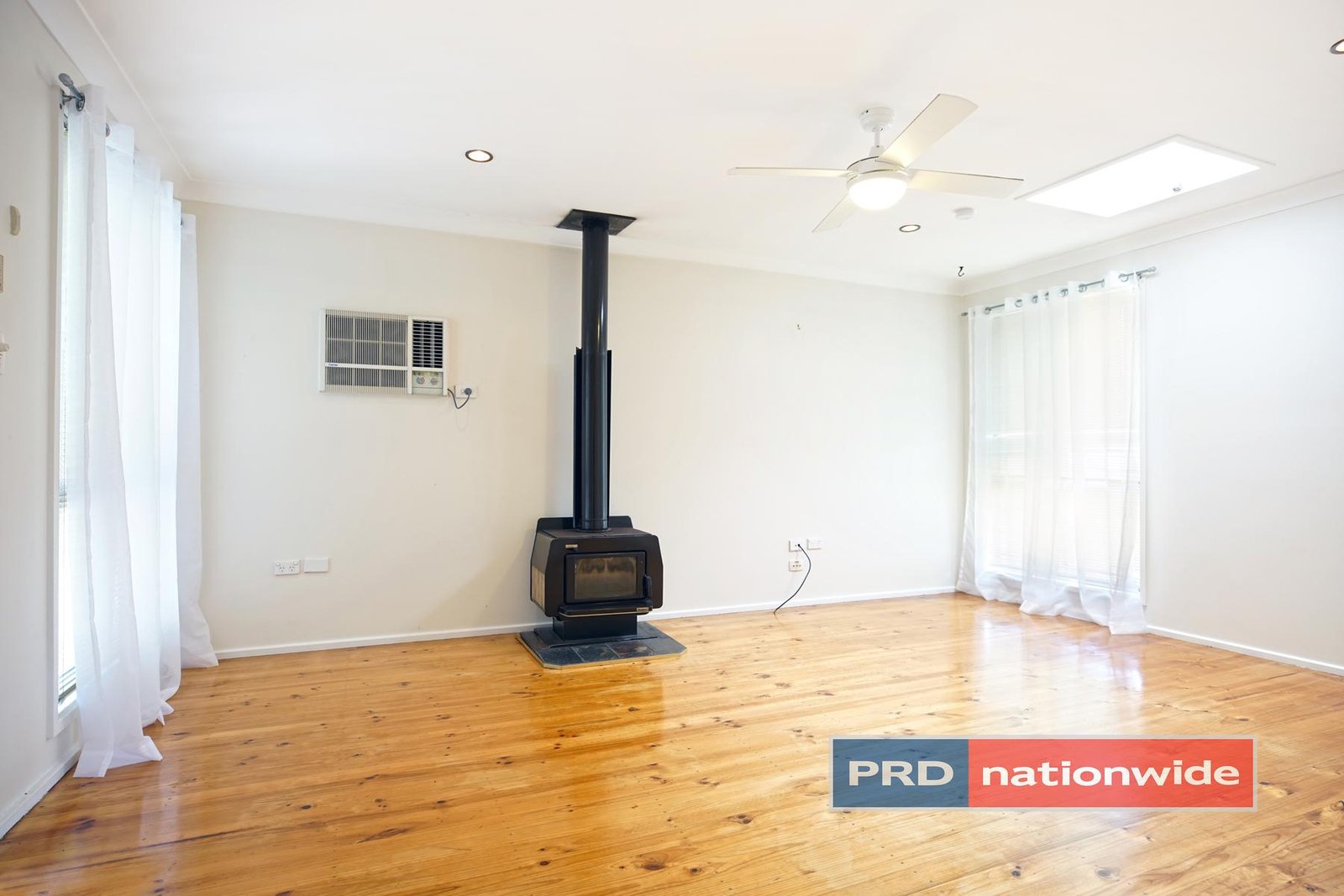 27 Landy Avenue PENRITH 3