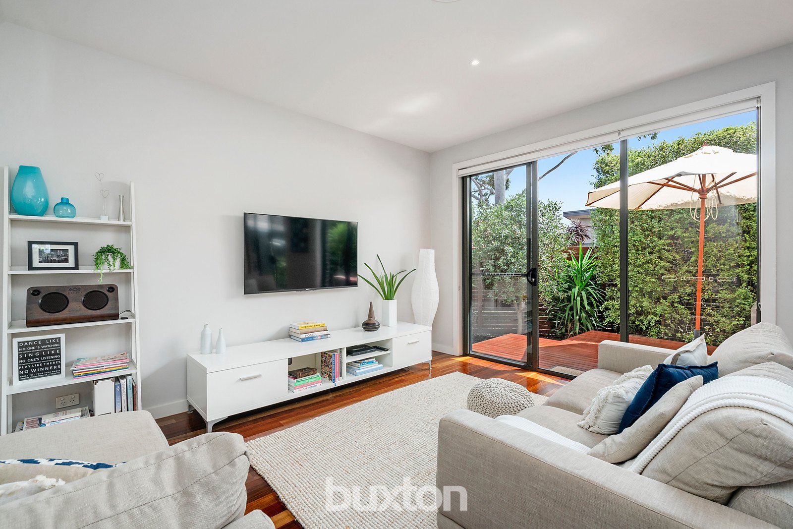 Gallery: 2/7 Latrobe Street