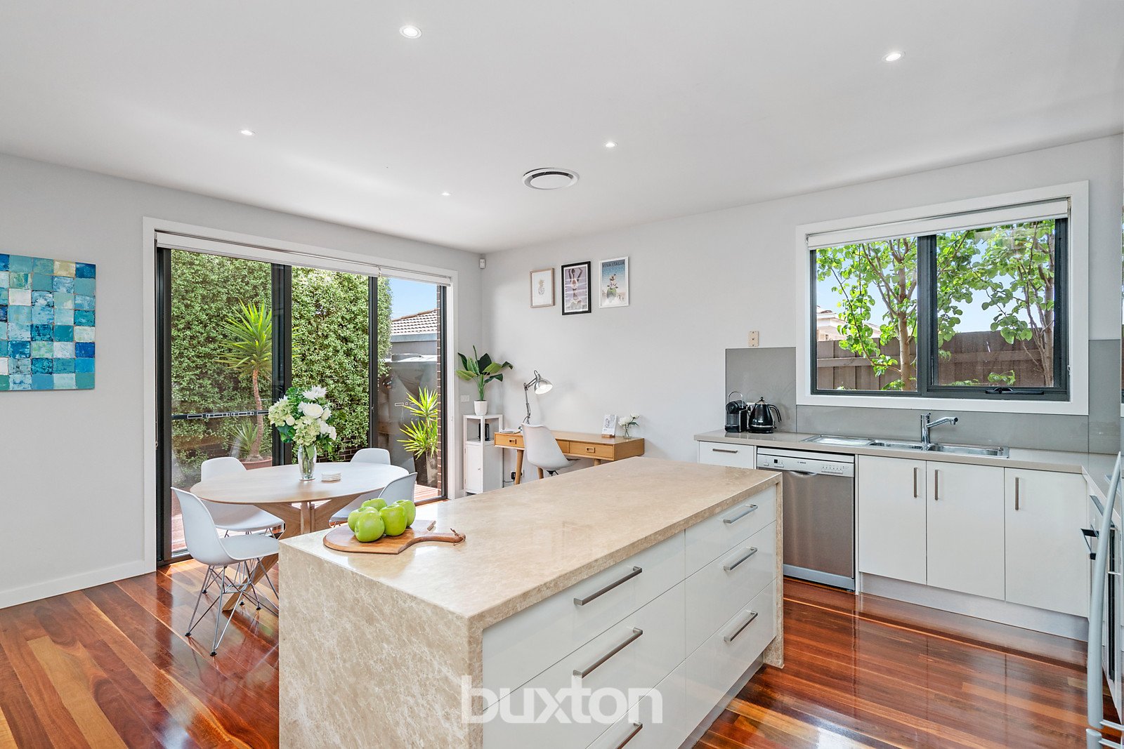 Gallery: 2/7 Latrobe Street