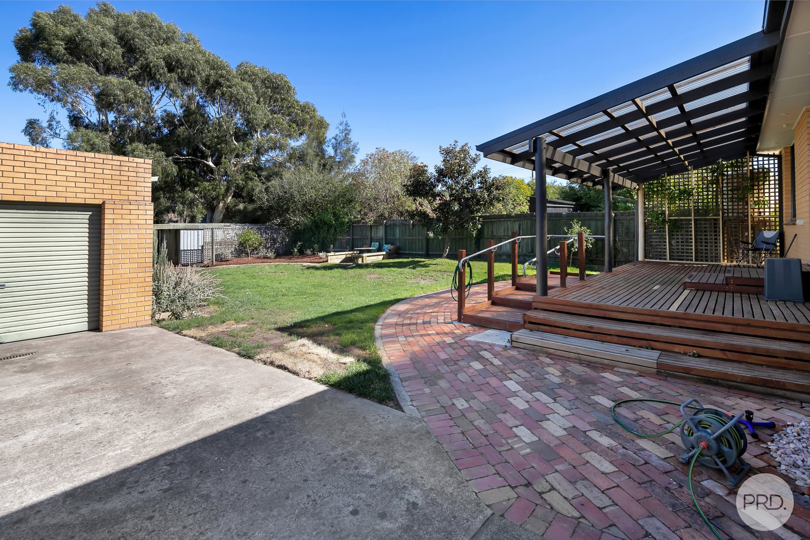 27 Lavinia Drive BALLARAT NORTH 11