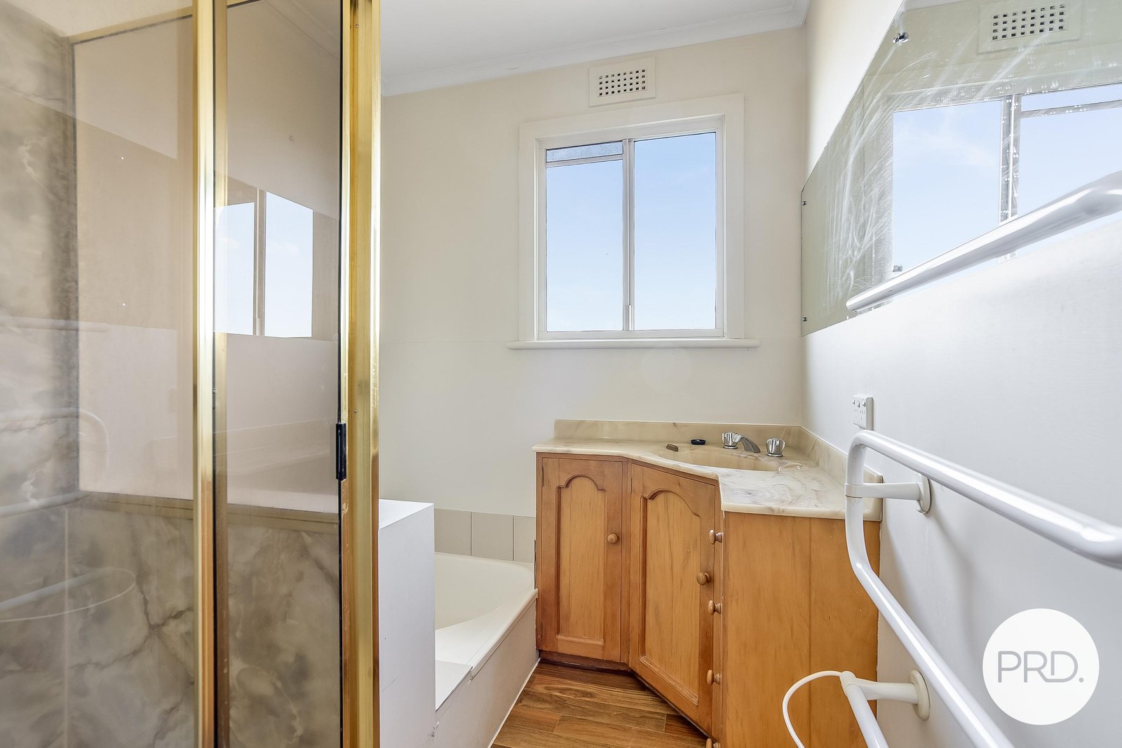 27 Lennox Avenue LUTANA 9