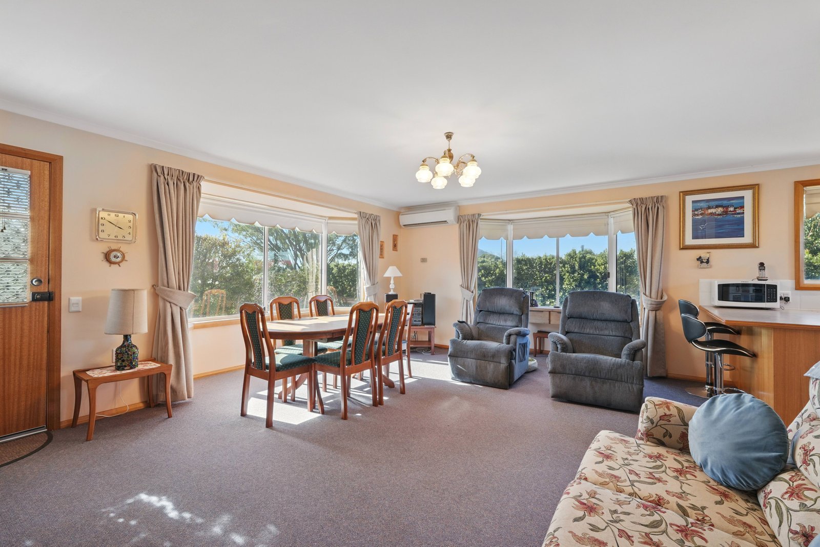 27 Leonard Avenue MOONAH 26