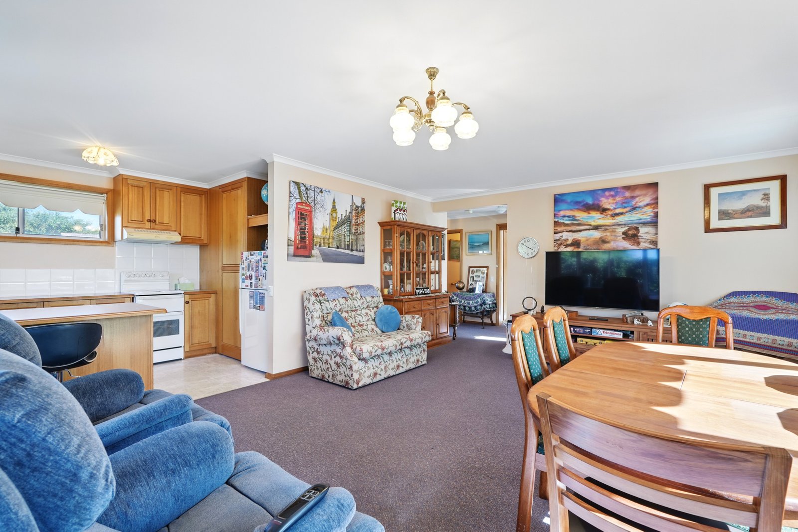 27 Leonard Avenue MOONAH 28