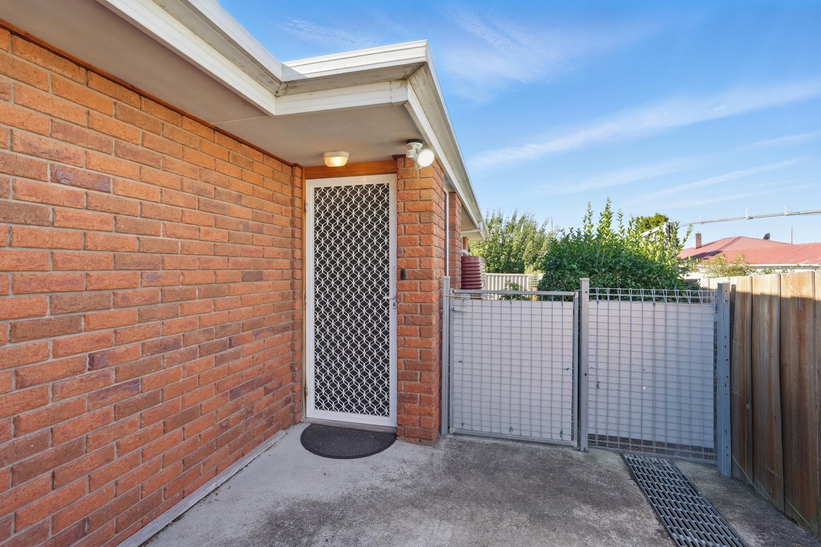27 Leonard Avenue MOONAH 32