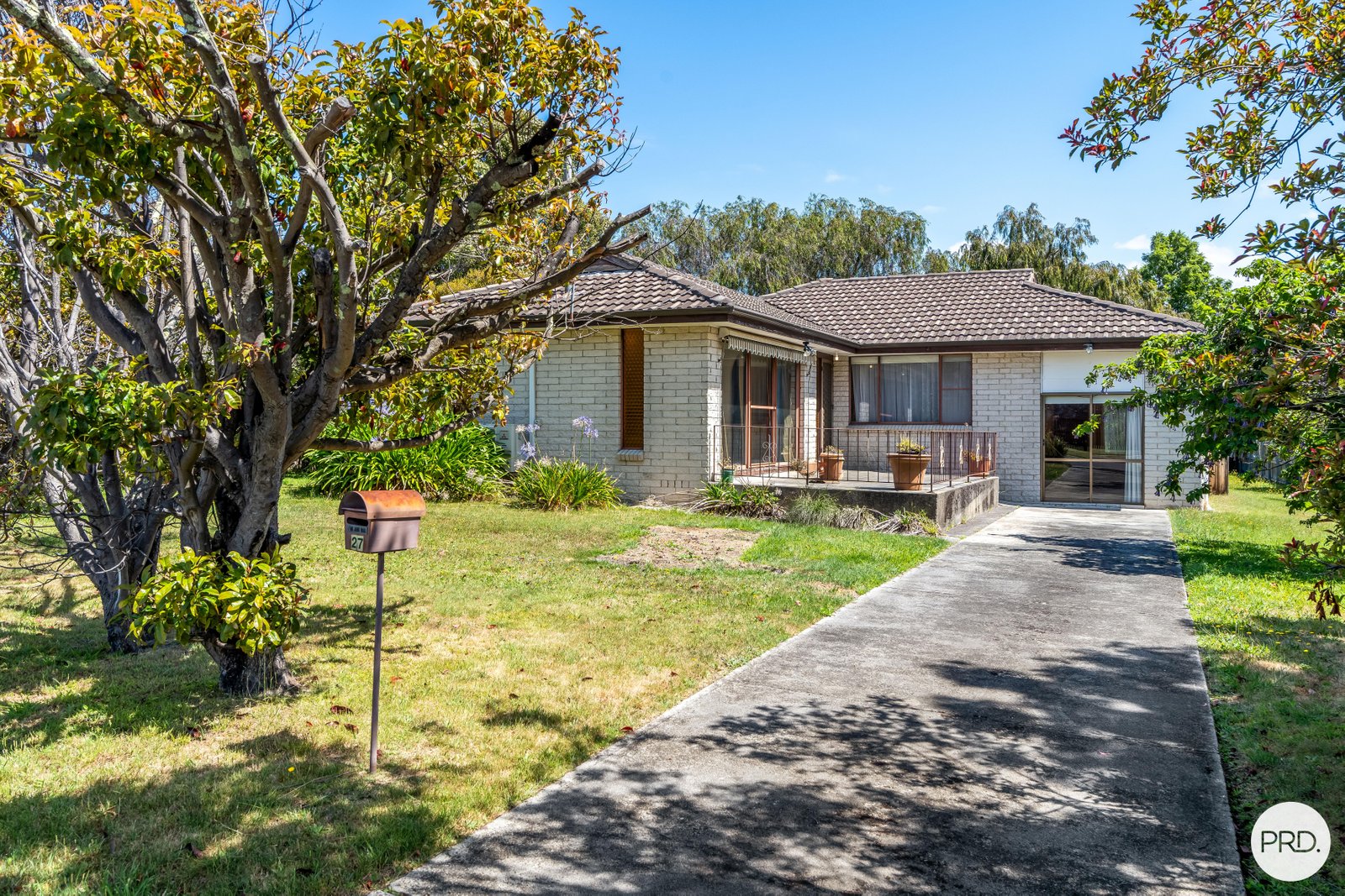 27 Lewan Avenue KINGSTON 1