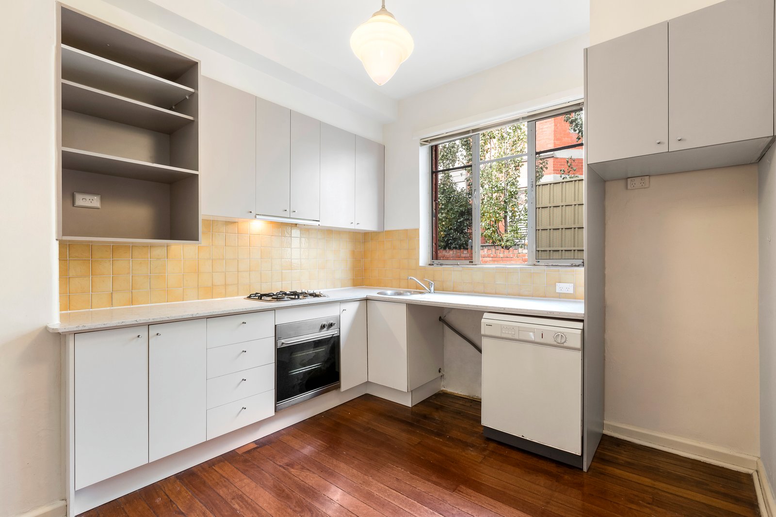 Gallery: 2/7 Lewisham Road