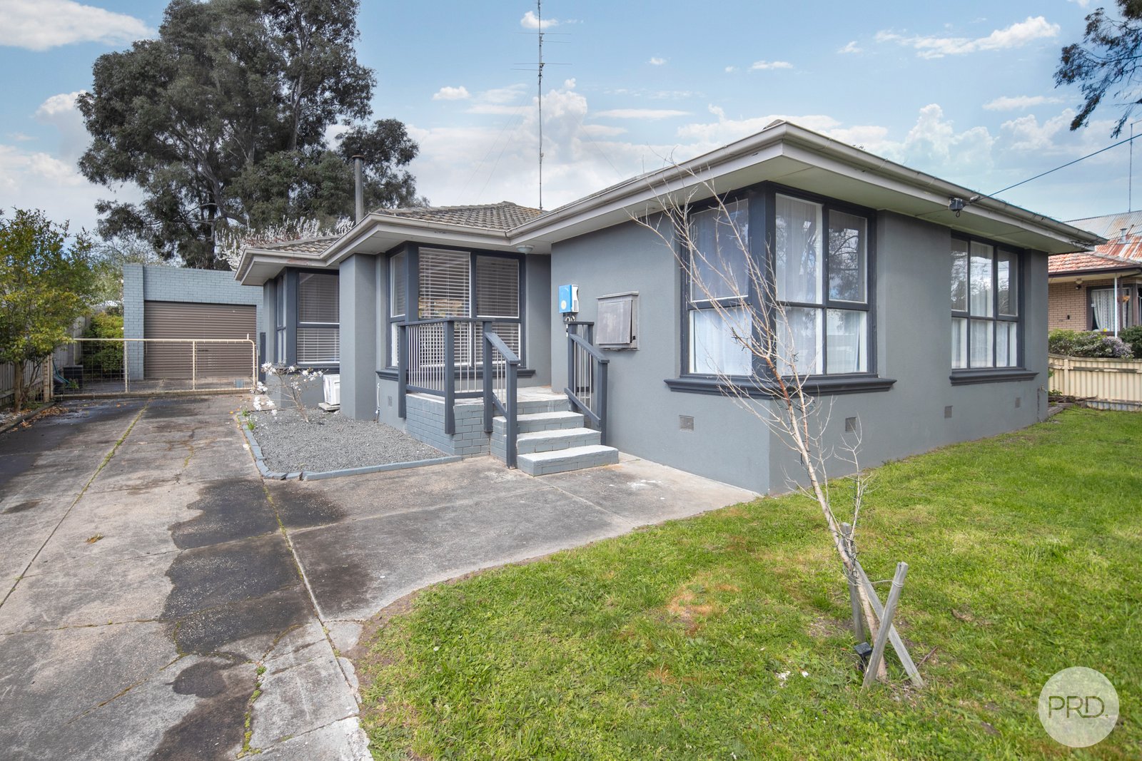 27 Lightfoot Avenue MOUNT PLEASANT 1