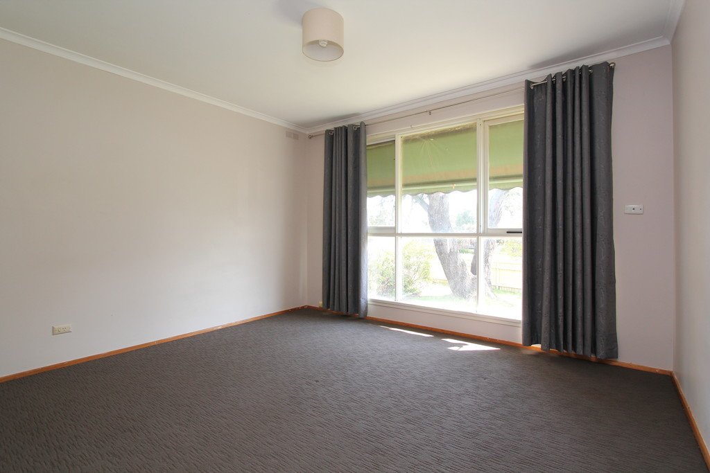 27 Lightfoot Avenue MOUNT PLEASANT 6