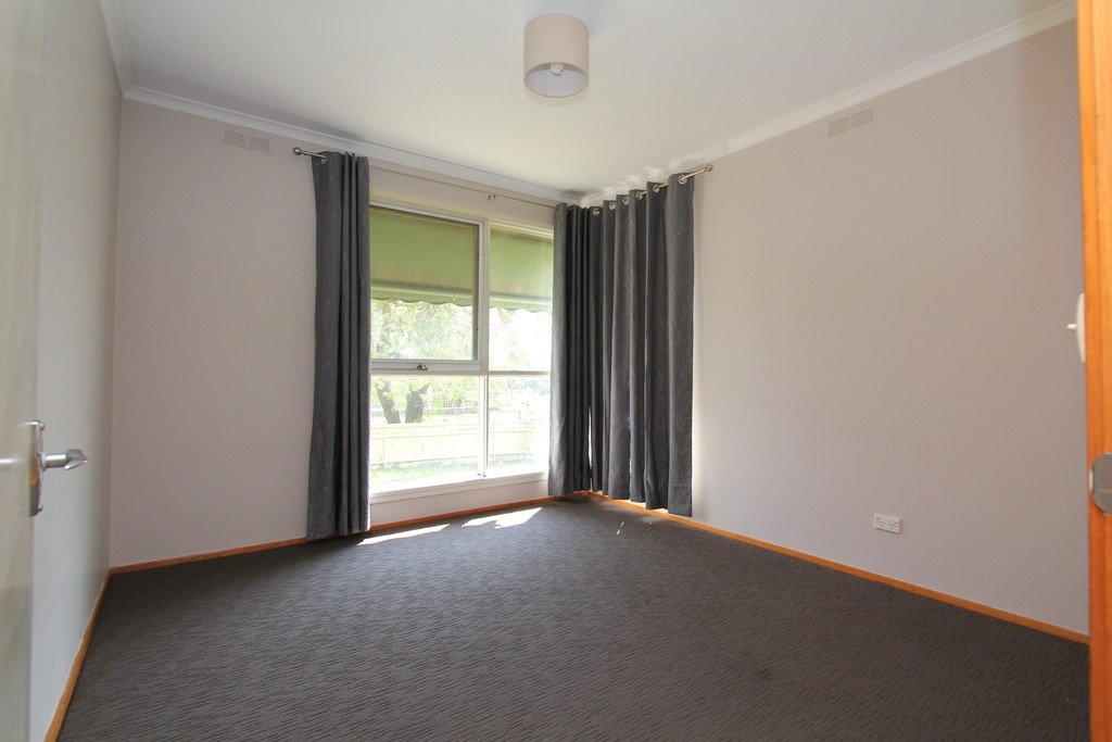 27 Lightfoot Avenue MOUNT PLEASANT 5