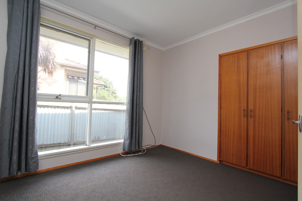 27 Lightfoot Avenue MOUNT PLEASANT 8