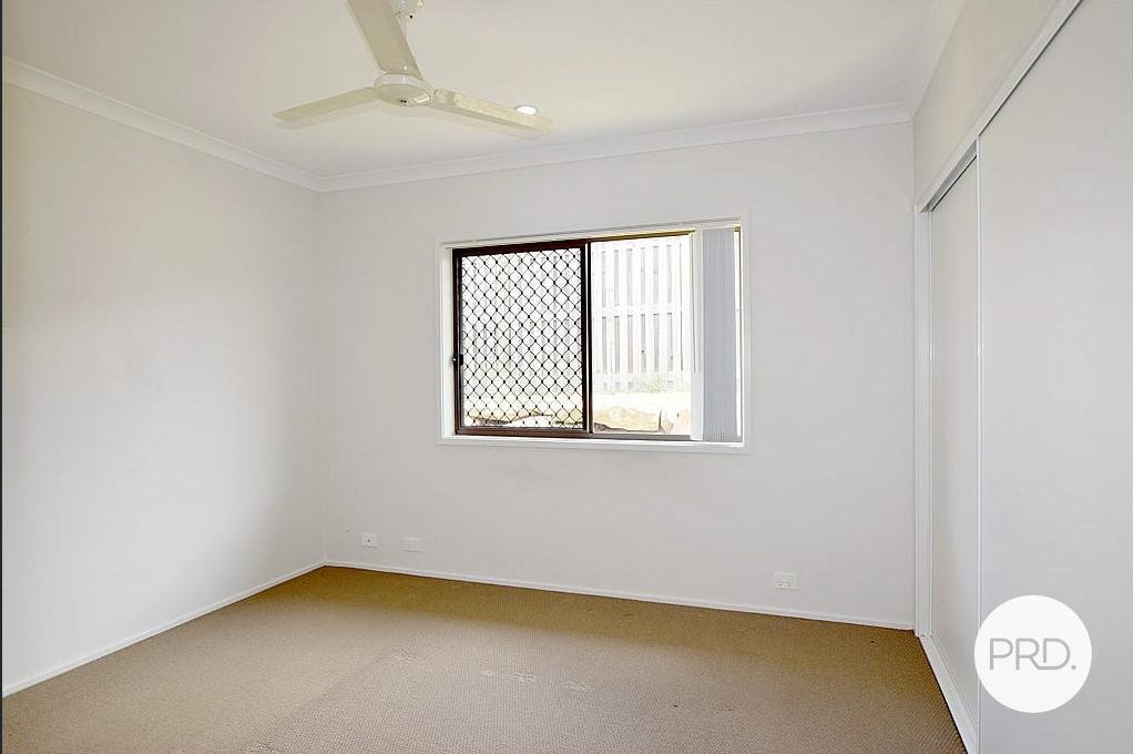 27 Lilyvale Esp  BOYNE ISLAND 6