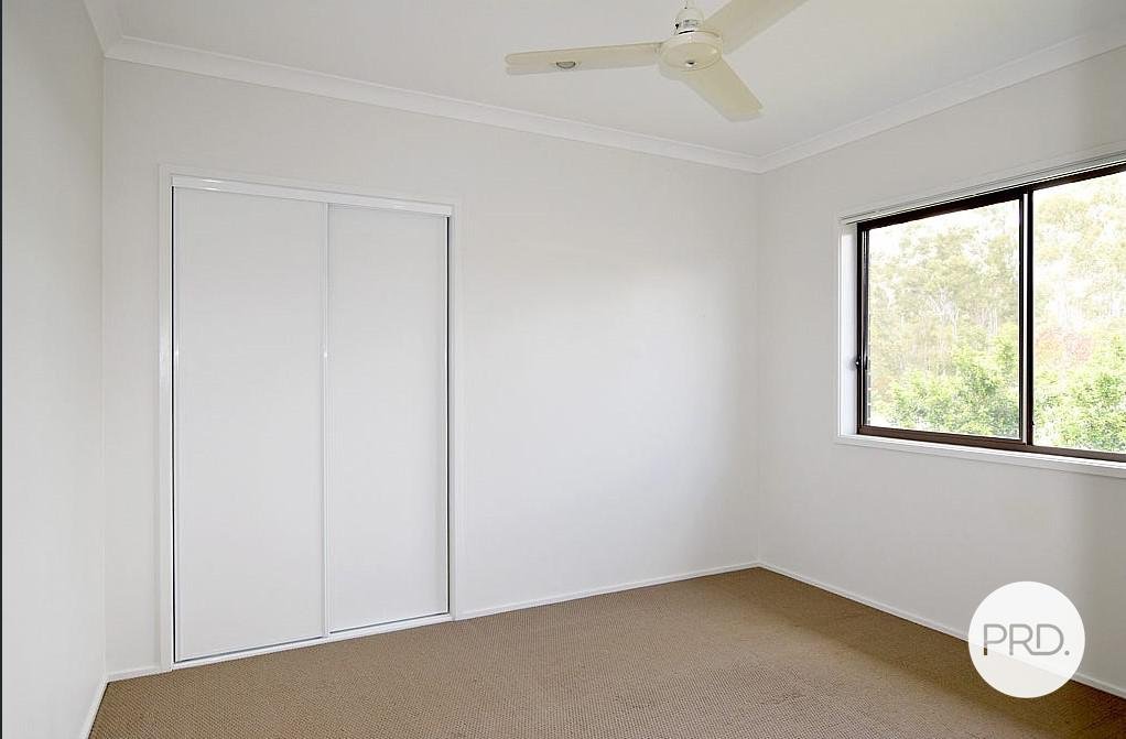 27 Lilyvale Esp  BOYNE ISLAND 10