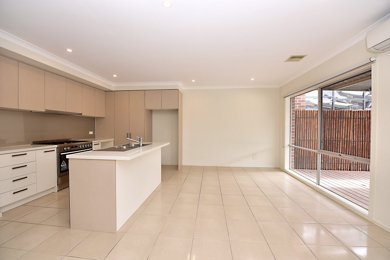 Gallery: 27 Linden Drive