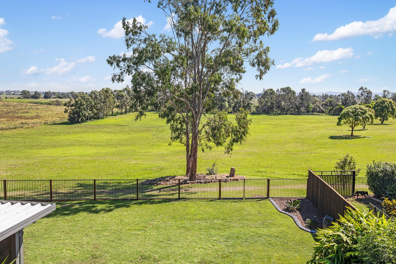 27 Lochend Circuit EAST MAITLAND 8