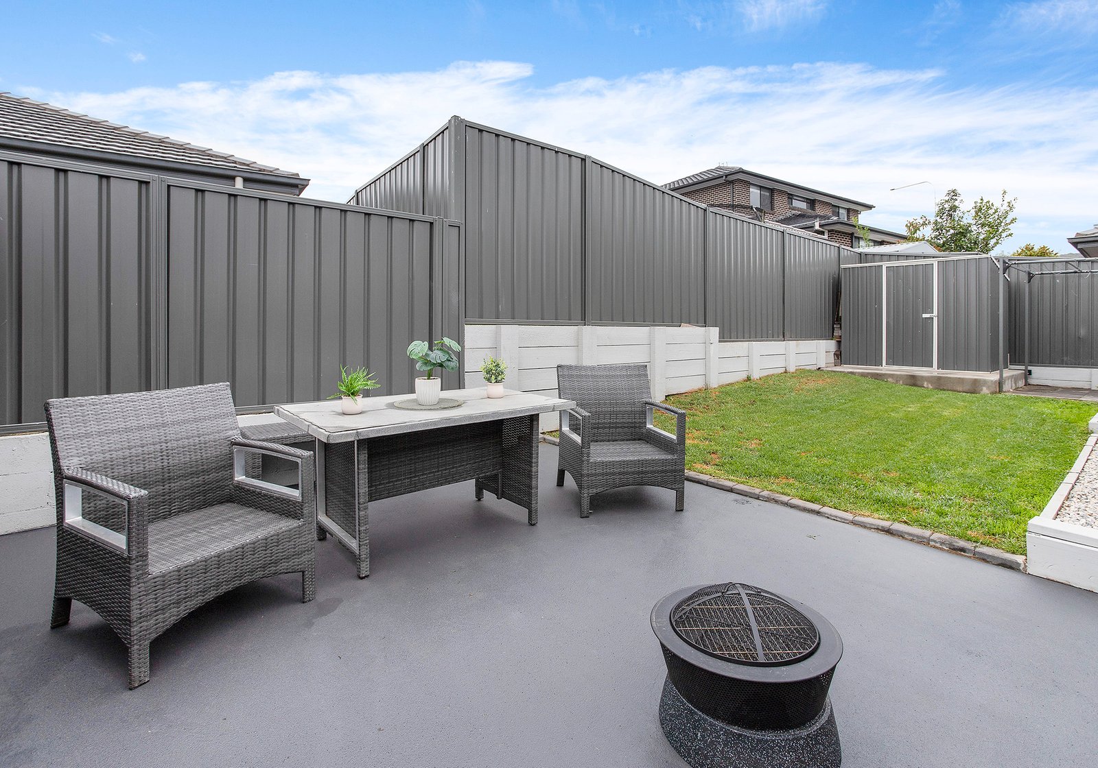 27 Lockheed Hudson Drive HORSLEY 9