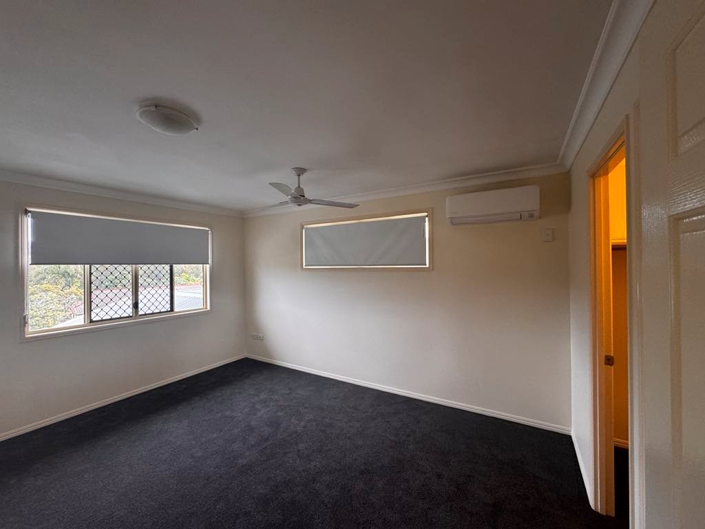 27 Lomandra Street BOYNE ISLAND 7