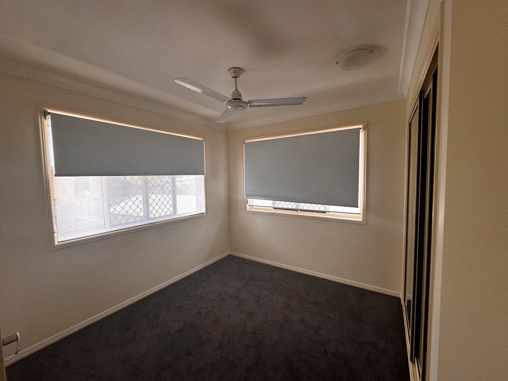 27 Lomandra Street BOYNE ISLAND 11