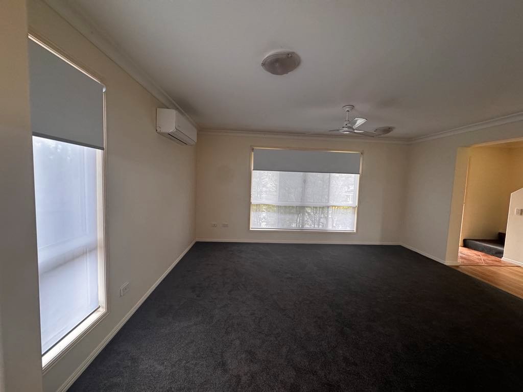 27 Lomandra Street BOYNE ISLAND 18