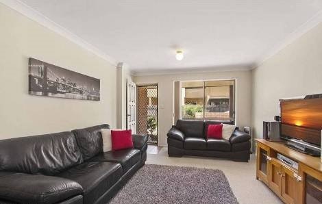 2/7 Lorien Way KINGSCLIFF 2