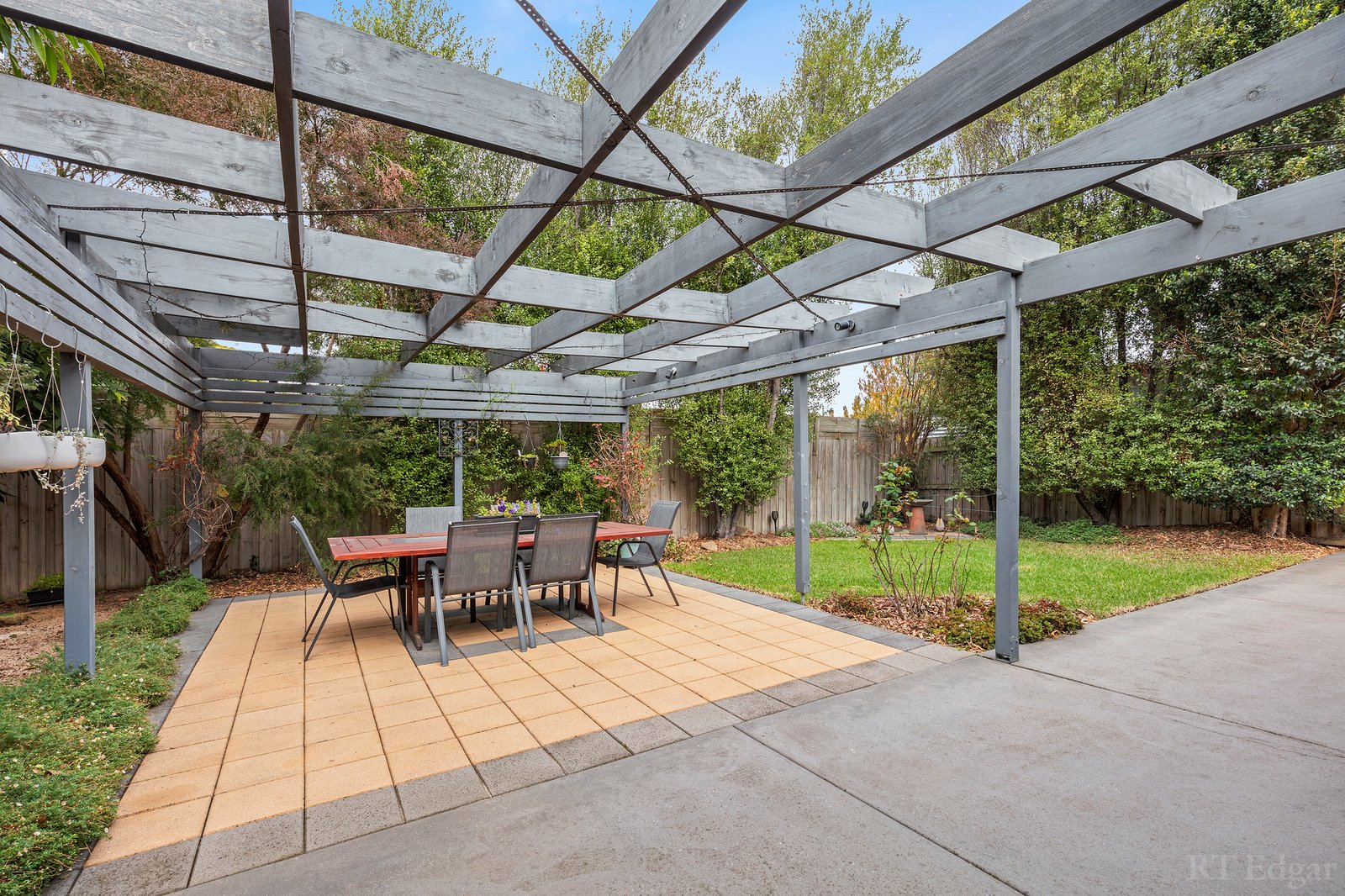 Real Estate and Property in 27 Lowe Street, Ocean Grove, VIC