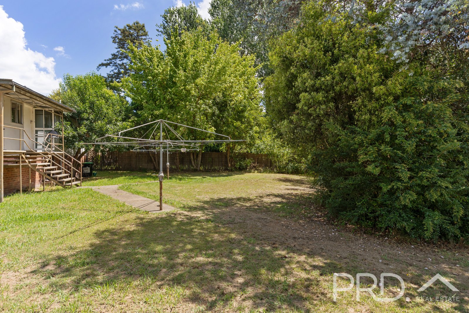 2/7 Macquarie Street TUMUT 13
