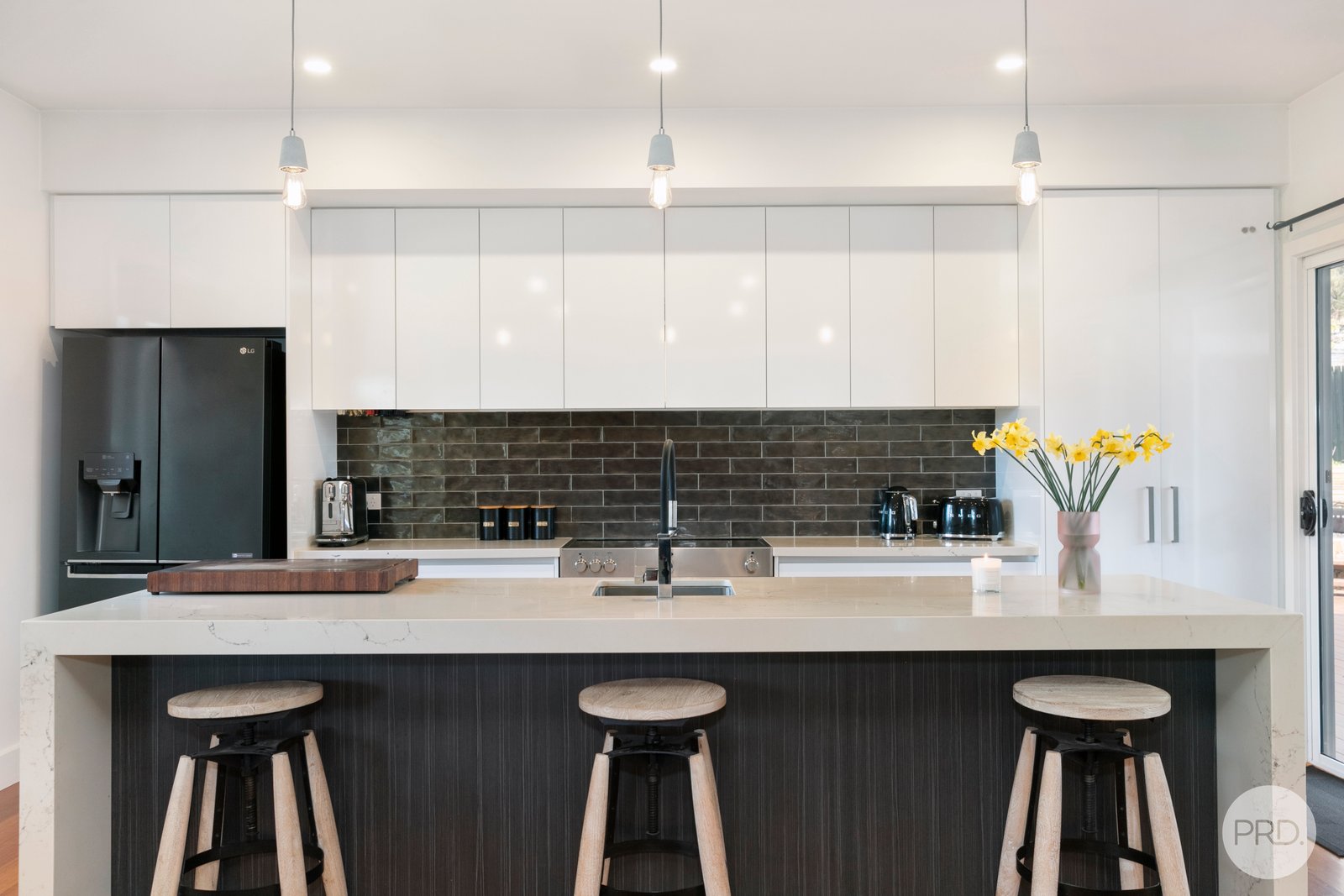 27 Main Street GORDON 13